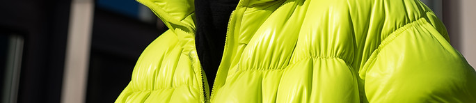 Chaqueta acolchada amarilla neón