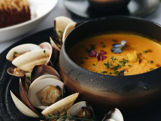 Meeresfrüchte Curry und Muscheln