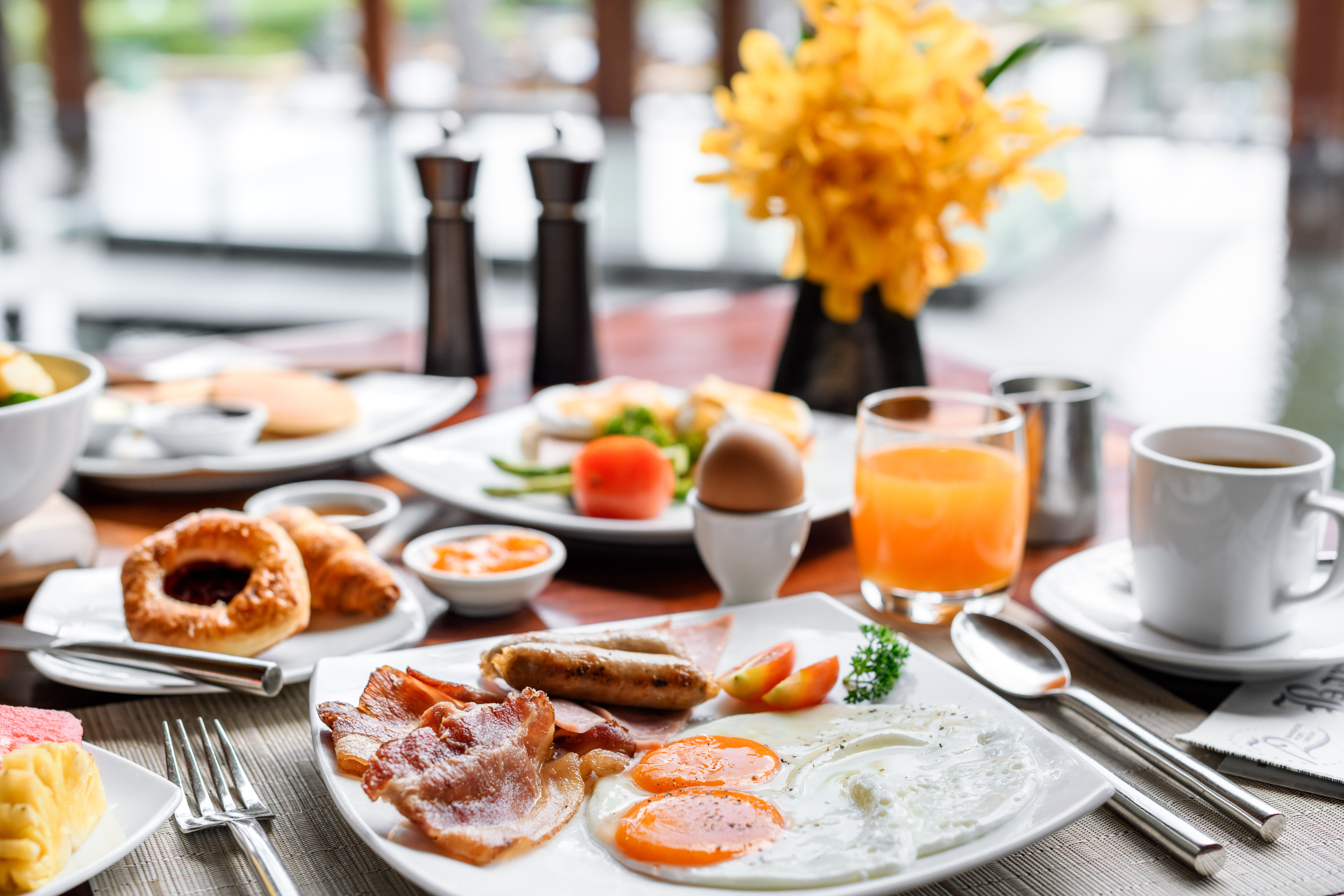 Breakfast Table