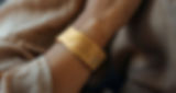 Pulseira texturizada dourada