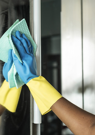 Cleaning Mirror