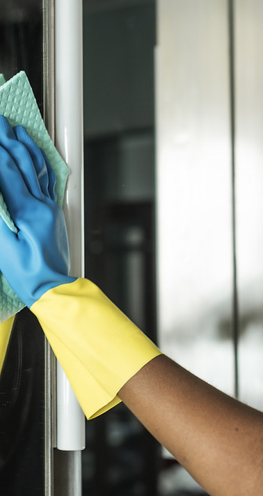 Cleaning Glass Surface
