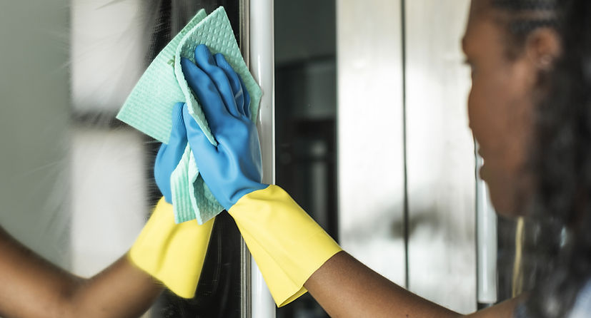 Cleaning Mirror