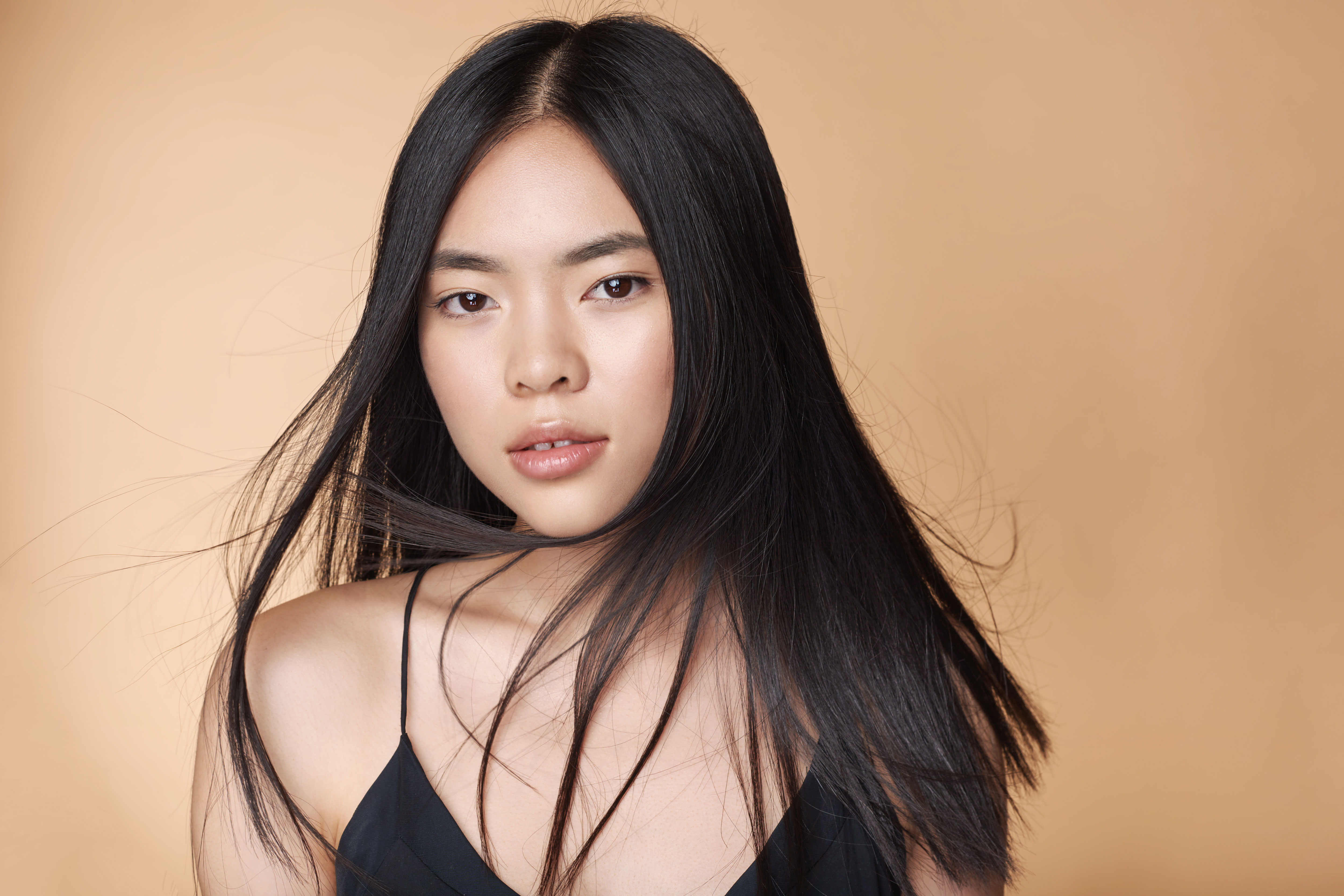 Straight Hair Model