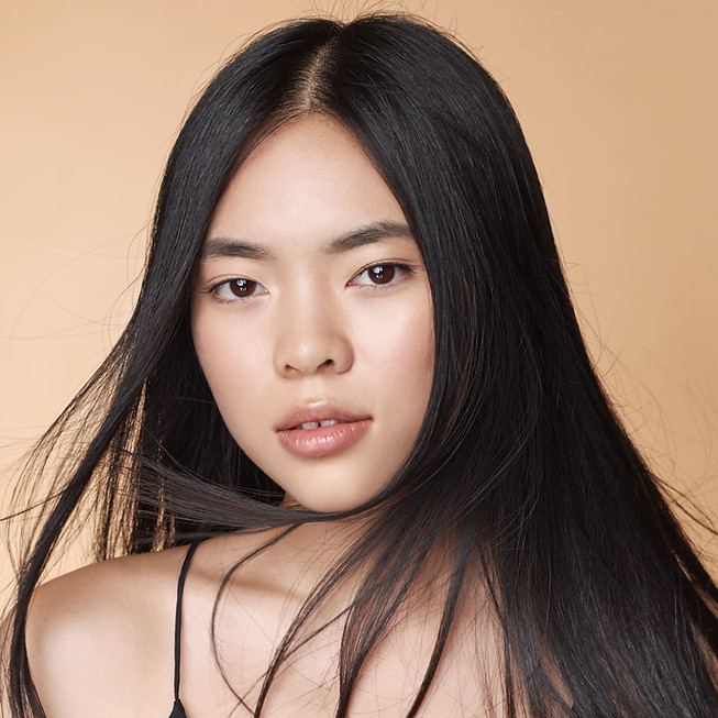 Straight Hair Model