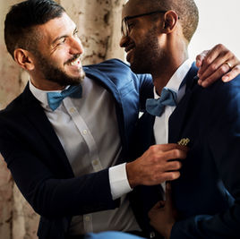 A Gay Couples Therapist's Guide to Navigating Open Relationships