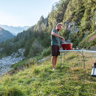 Vanlife Essentials: 10 Must-Have Accessories for Life on the Road