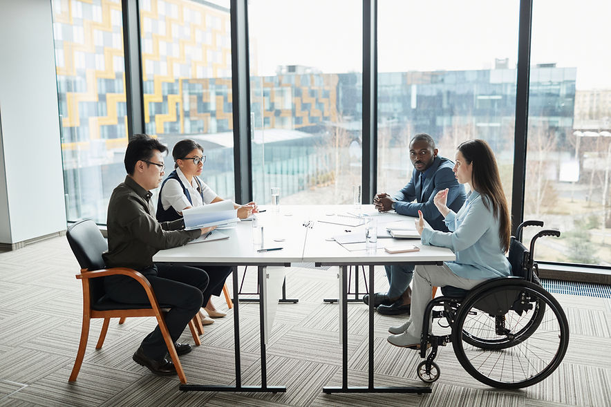 Réunion de bureau inclusive