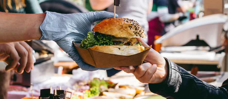 Delivery rollouts boost restaurants' at-home sales but like-for-like growth slows  