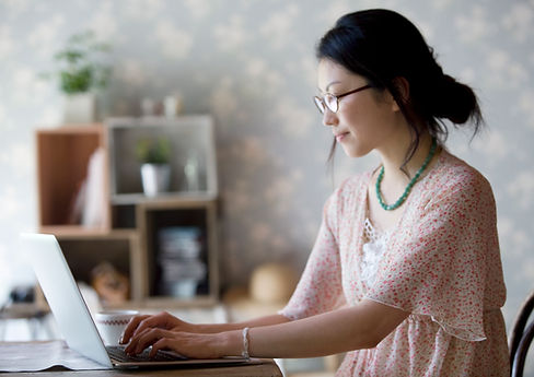 Femme, ordinateur portable