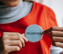 Volunteer Badge Display