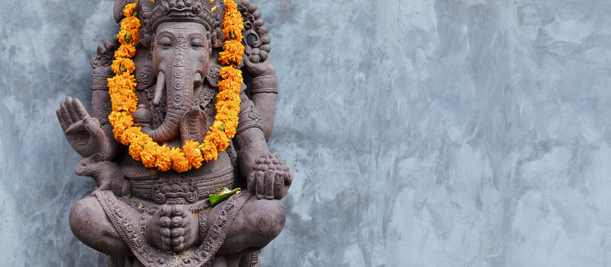 Ganesha, symbole des obstacles et de la lumière dans la tradition du yoga