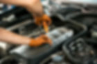 Arbeiten am Automotor