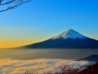 晴れてもよし曇りてもよし富士の山 元の姿は変らざりけり