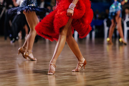 Danser en rouge