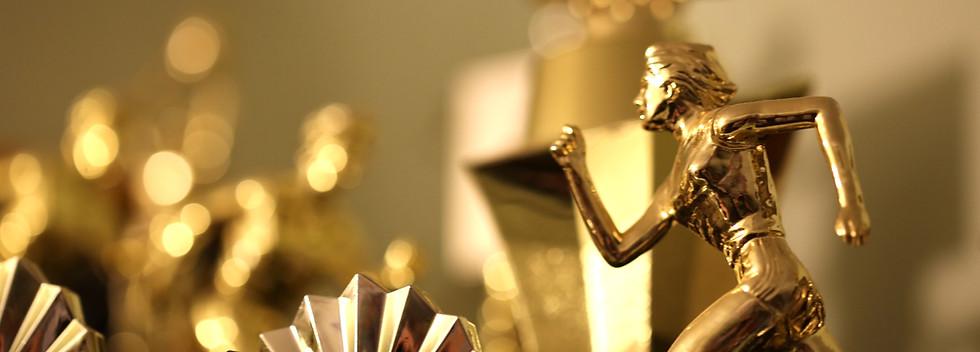 Goldene Sporttrophäen