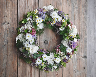 Handmade Home Decor & Crafts