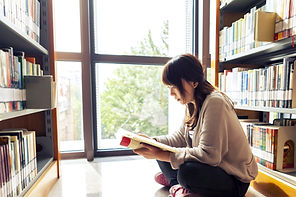 Lectura de libros de la biblioteca