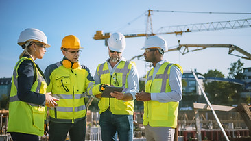 Meeting at construction site