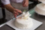 Processus de décoration des gâteaux