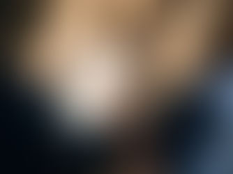 The Art of the Cold Open: How to Hook a Reader in One Page