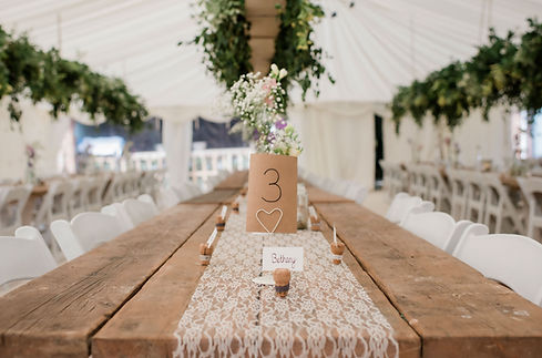Arrangement de table