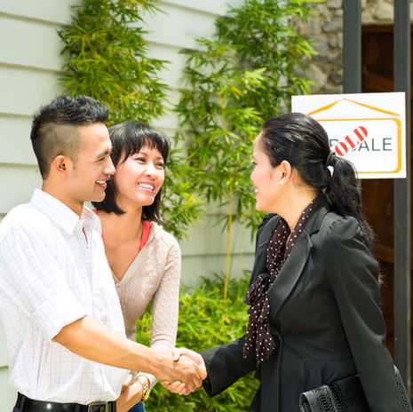 The Dynamics of Transactional and Relational Relationships and the Role of Reciprocity