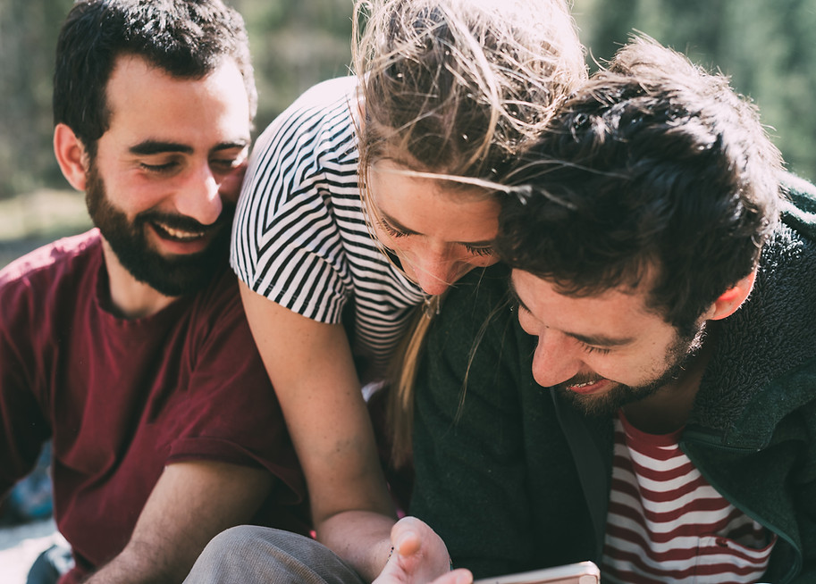 Des clients Flash Renov heureux qui partagent leurs avis