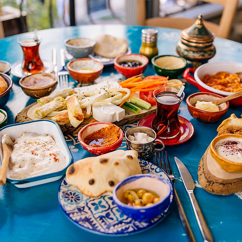 Mixed Breakfast Table