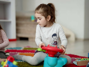 Scegliere i Giochi Ideali per Bimba di 3 Anni: Una Guida per Genitori