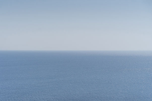 Horizonte Azul Calmo