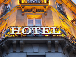 6 Tips to Elevate Employee Loyalty and Your Organization's Reputation (Hint: It’s Your Brand)