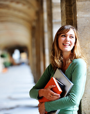 Estudiante feliz