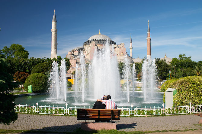 Dating in Hagia Sophia Park