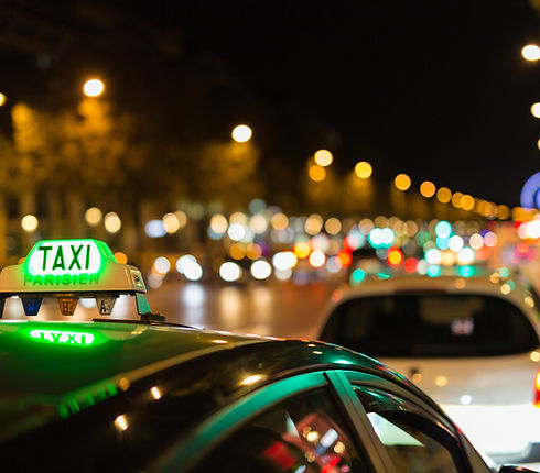 Taxi parisien de nuit