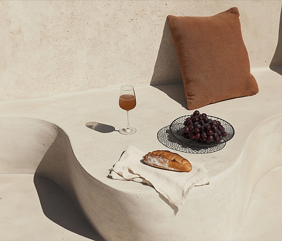 Minimalist Outdoor Setting