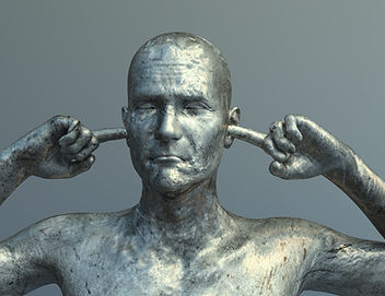 Statue holding ears closed