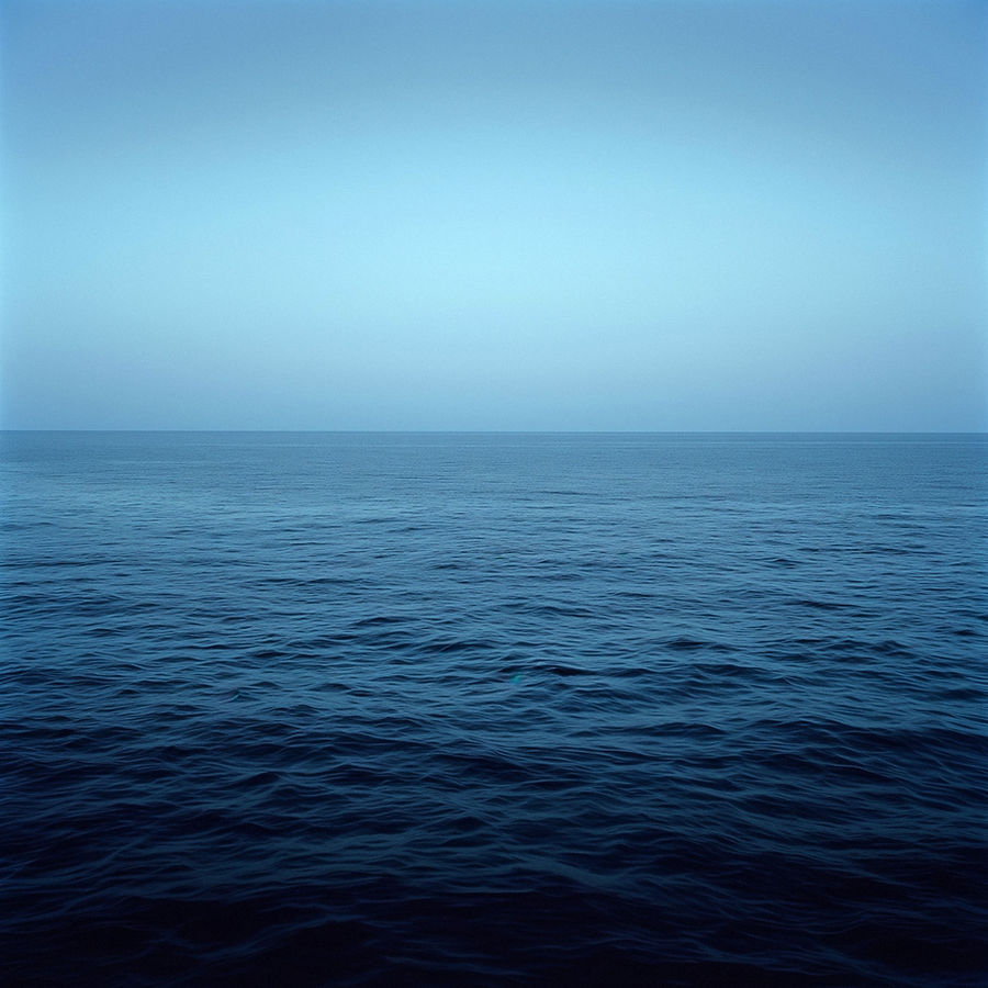 Océan bleu ouvert