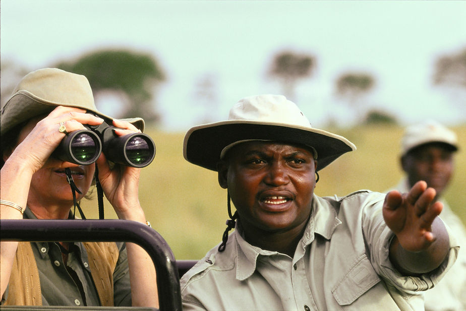 Safari Tour Guide
