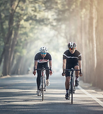Couple à vélo