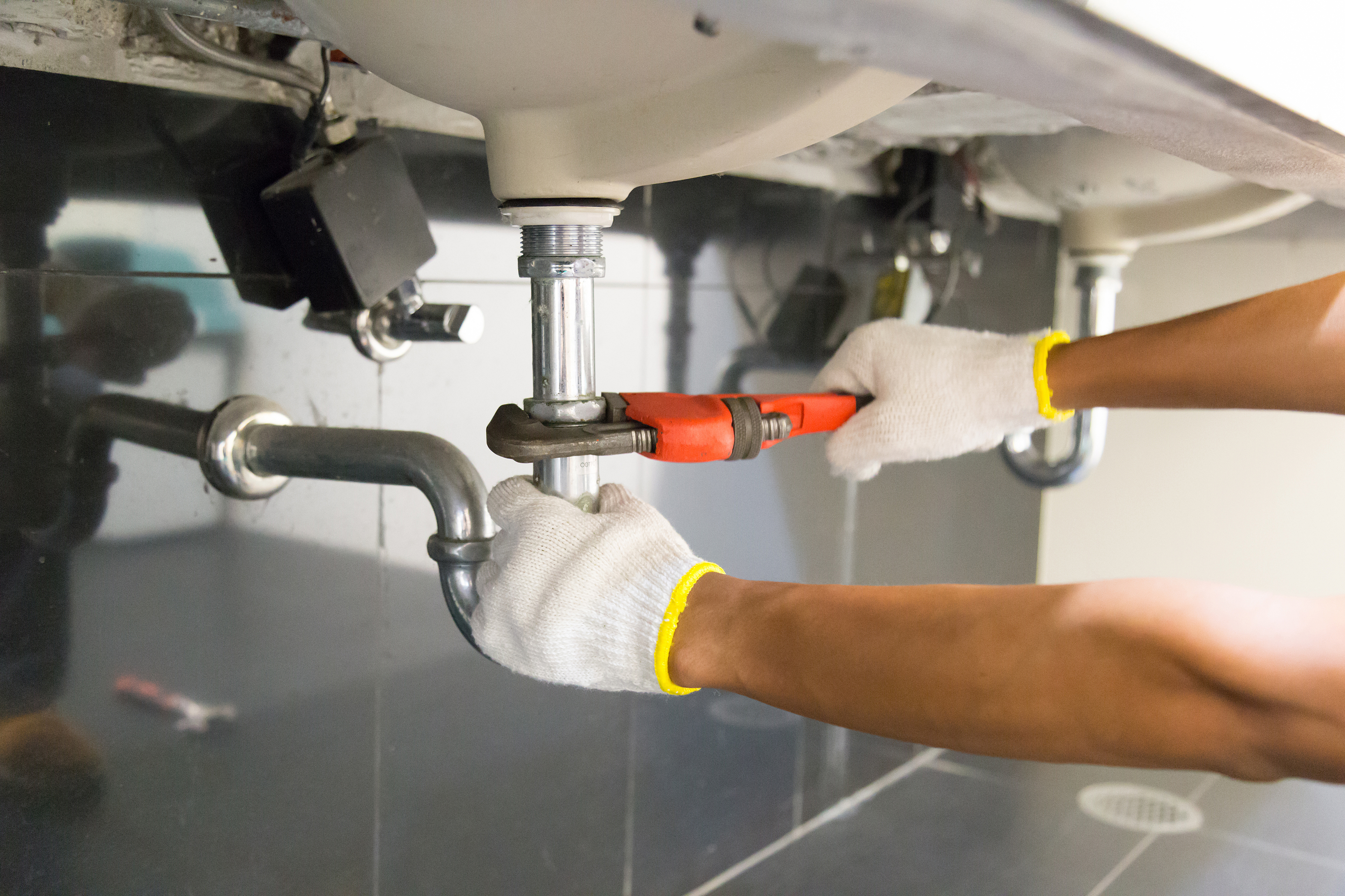 Plumbing pipework repair