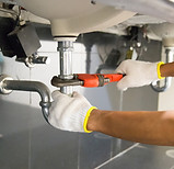 Réparation du tuyau d'évier