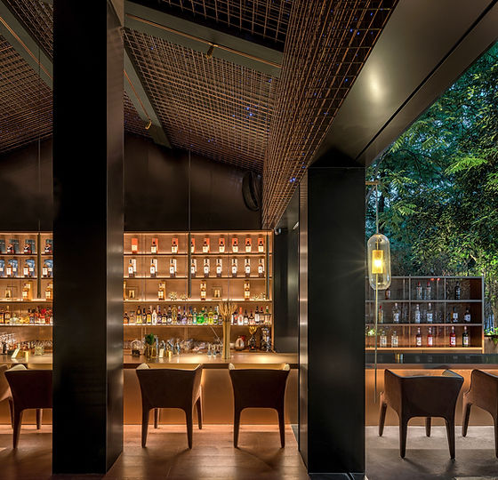 Eloce hotel restaurant and bar near Pairi Daiza