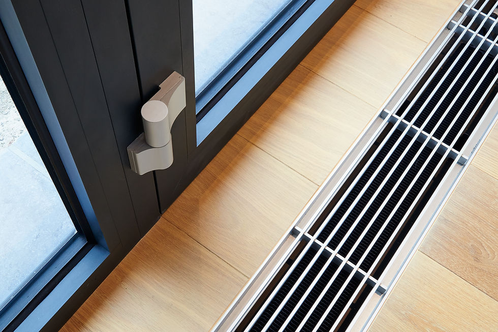 Heating grid with ventilation by the floor
