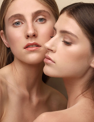 Dos mujeres