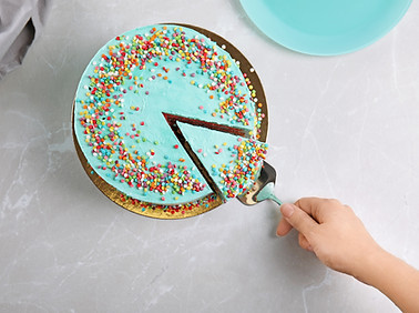 Couper une part de gâteau