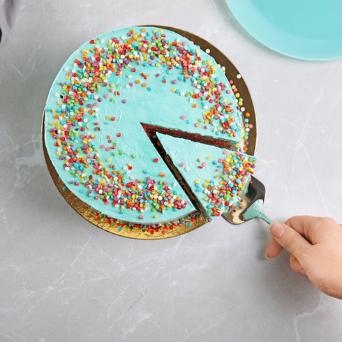 Cutting Cake