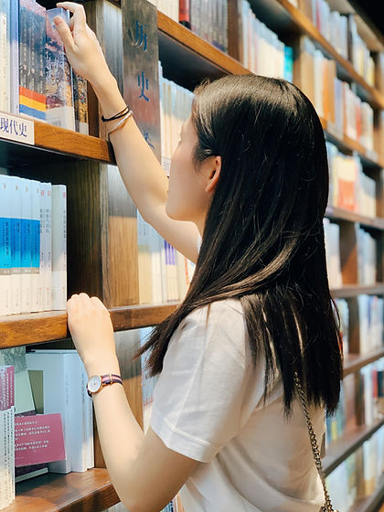 Organizing Bookshelves
