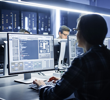 Turno de noche en la oficina