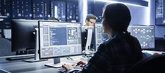 オフィスでの夜勤